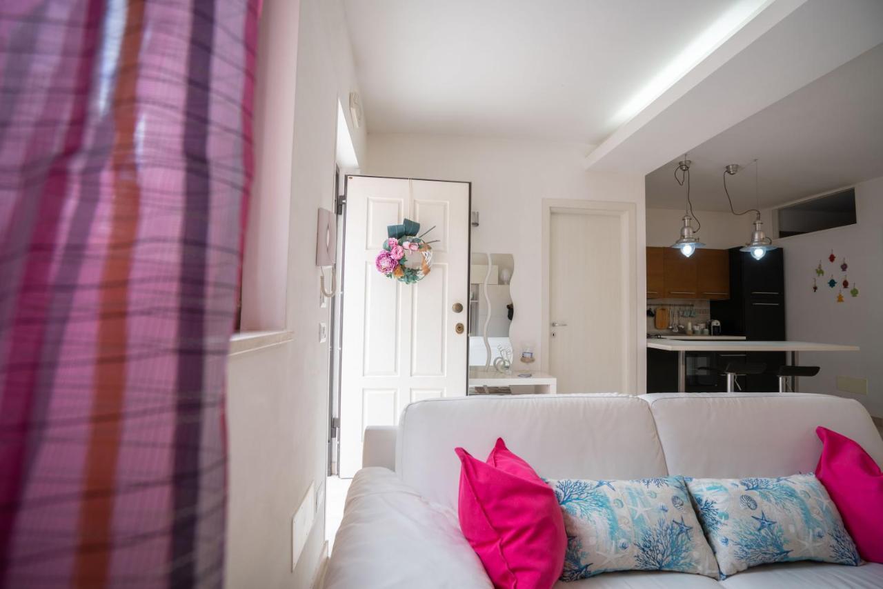 פולינאנו א מארה La Casetta Di Chiara B&B מראה חיצוני תמונה
